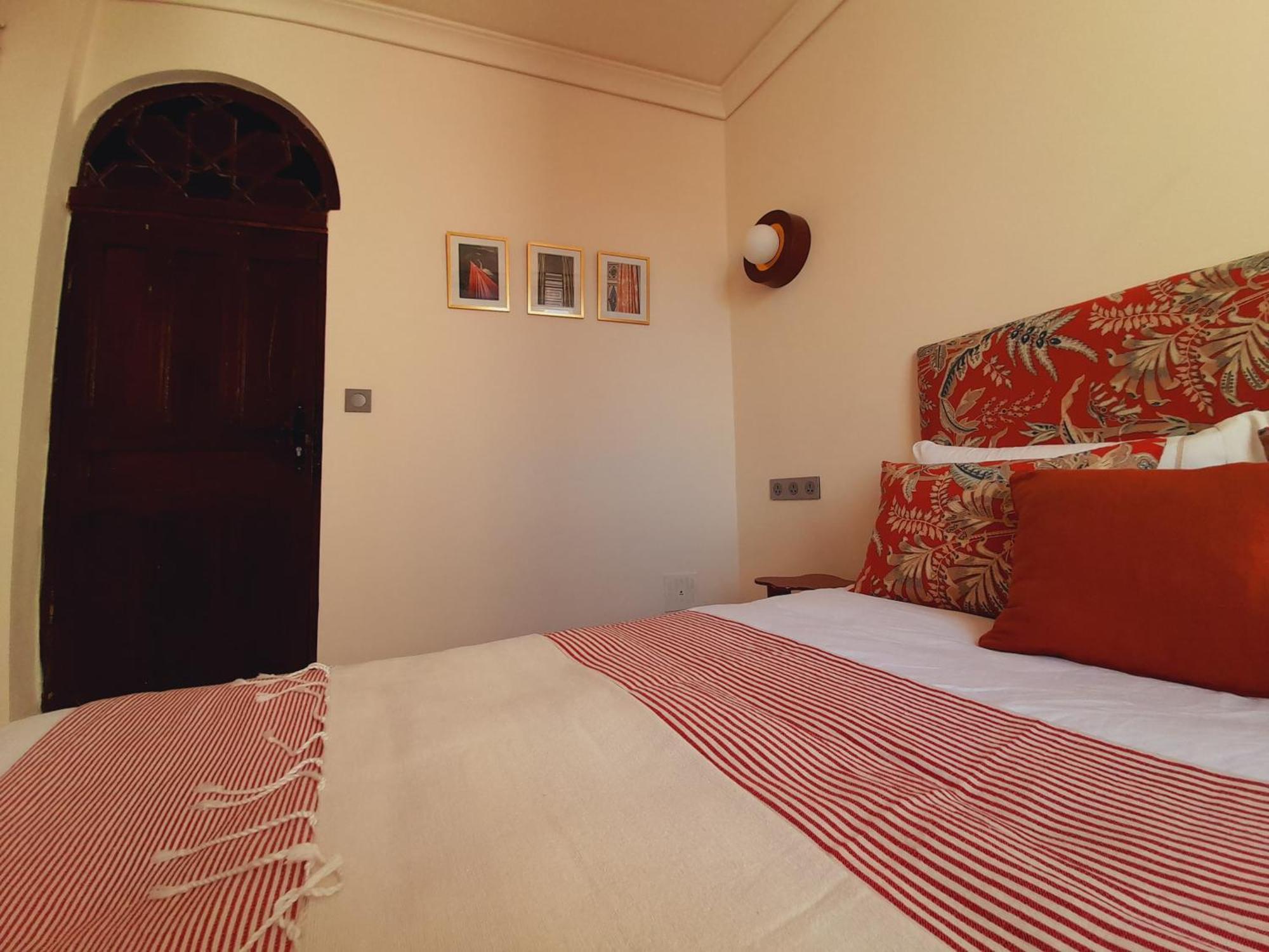 Absinthe Guest House แทนเจียร์ ห้อง รูปภาพ